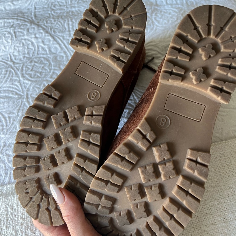 Target boots - Picture 3 of 3